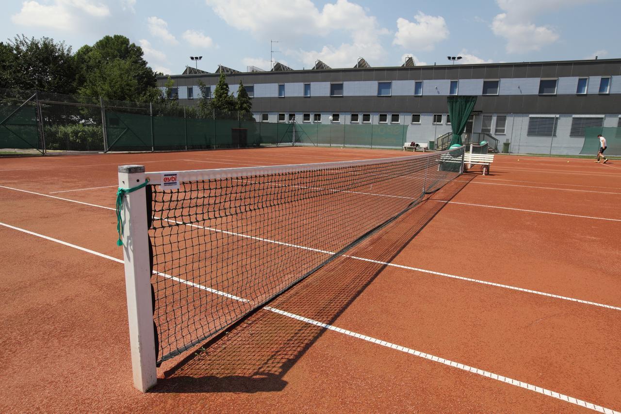 Kultur- Und Sportvereinigung Der Wiener Gemeindebediensteten Hotel Exterior foto